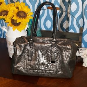 Badgley Mishka Bag w/Shoulder Strap♥️